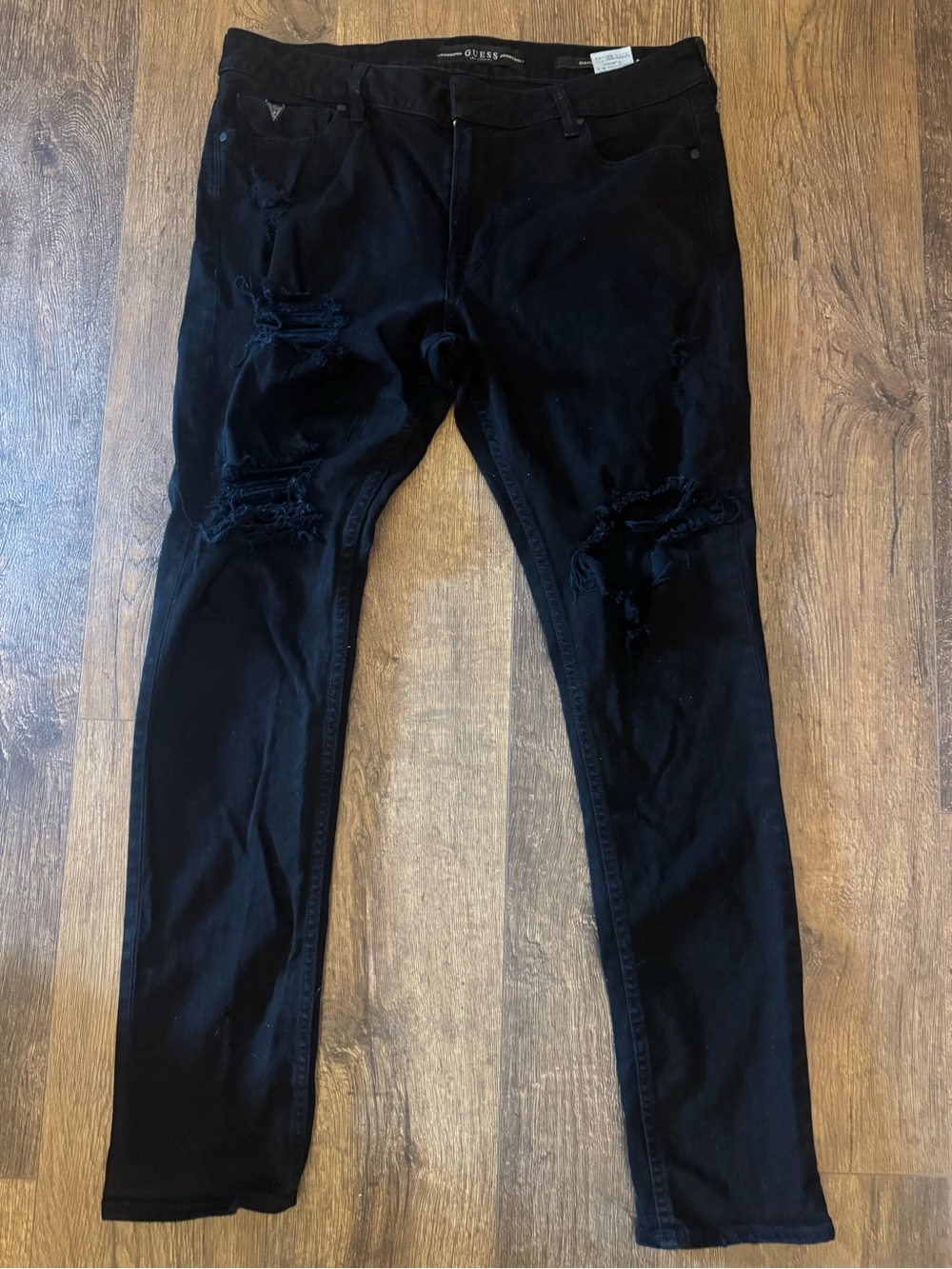 Guess Black Men's Skinny Ripped Jeans